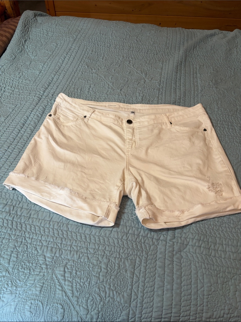 Kit From the Kloth-Women's White Denim Cutoff Shorts - Casual Summer Staple